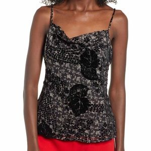 XS ASTR TOP with SCOOPED NECK in BLACK